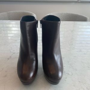Stuart Weitzman Booties ✨